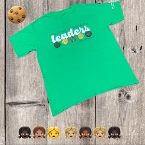 Girls Scout Cookie Build Leaders T-shirt, size M.